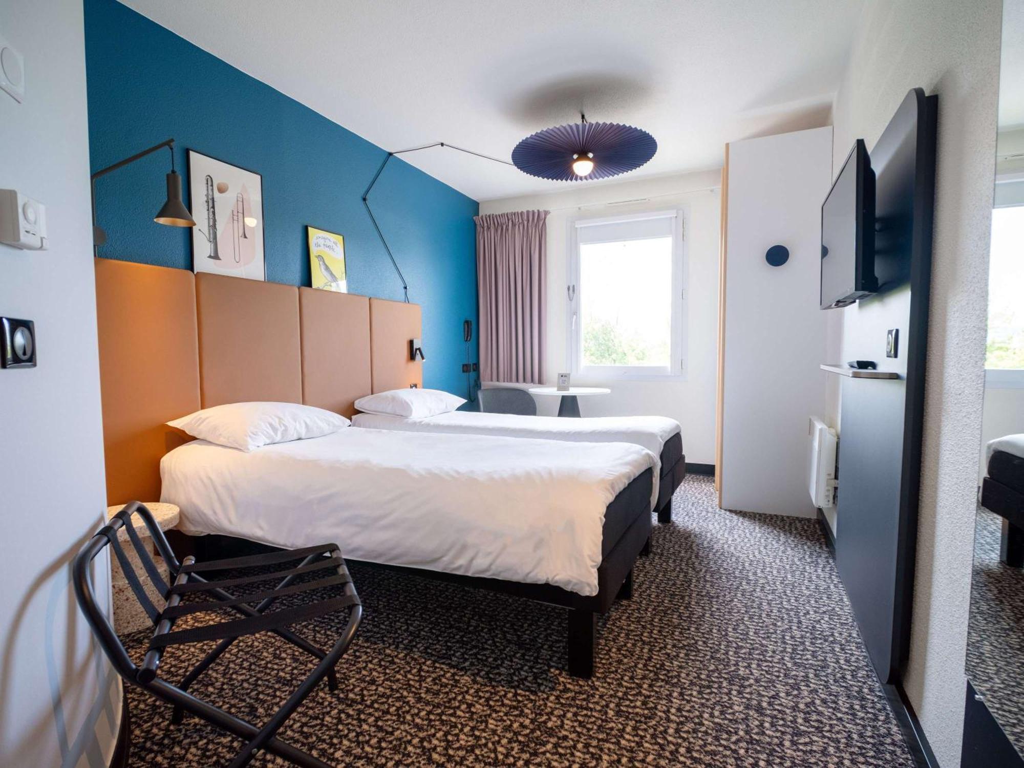 Ibis Avranches Baie Du Mont-saint-michel 3*