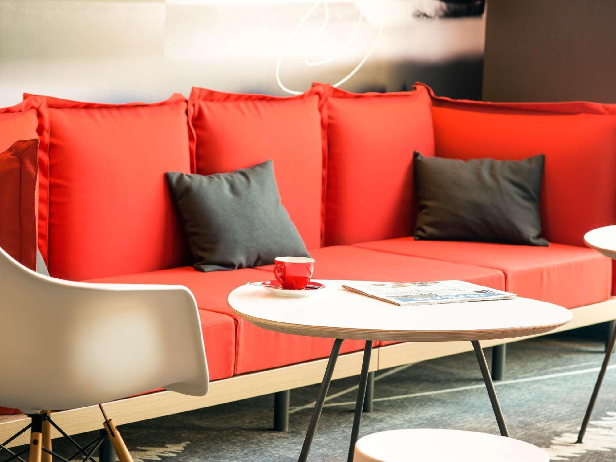 Hotel Ibis Avranches Baie Du Mont-saint-michel 3*